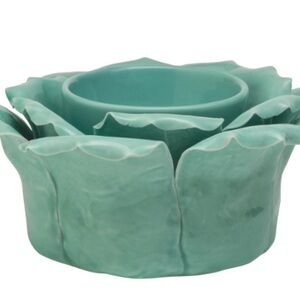 Scentsy new, unused in-box Petal Green Element electric warmer.